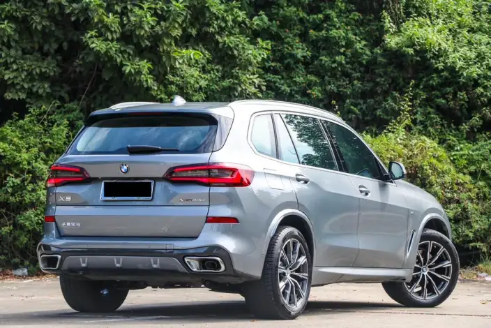 BMW X5 2022 Model xDrive 30Li Exclusive Model M Sports Set – фото 6