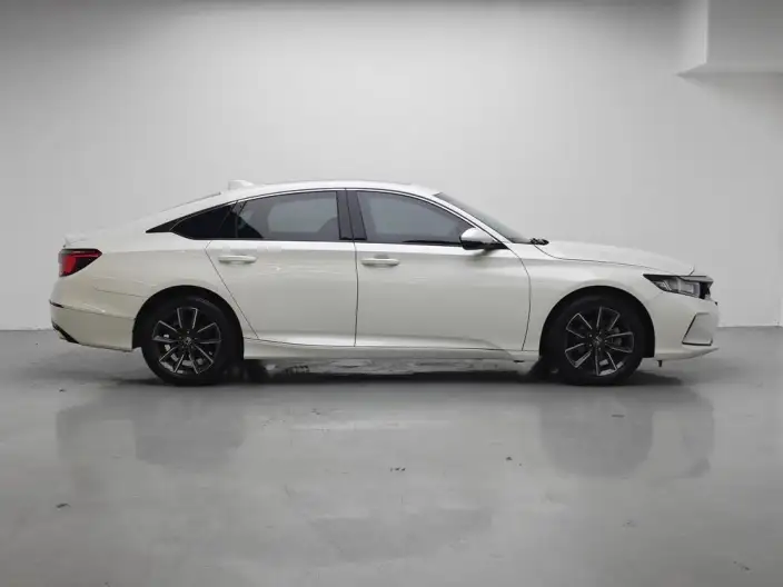 Honda INSPIRE 2022 Model 260TURBO Exquisite Edition – фото 8
