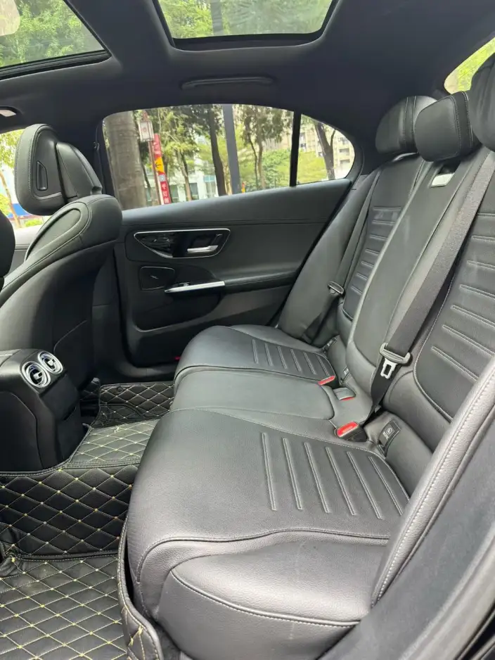 Mercedes-Benz C-Class 2022 Model C 260 L Sports Edition – фото 6