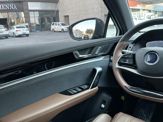 BYD Song Pro DM 2023 DM-i Champion 71km Leader – фото 22