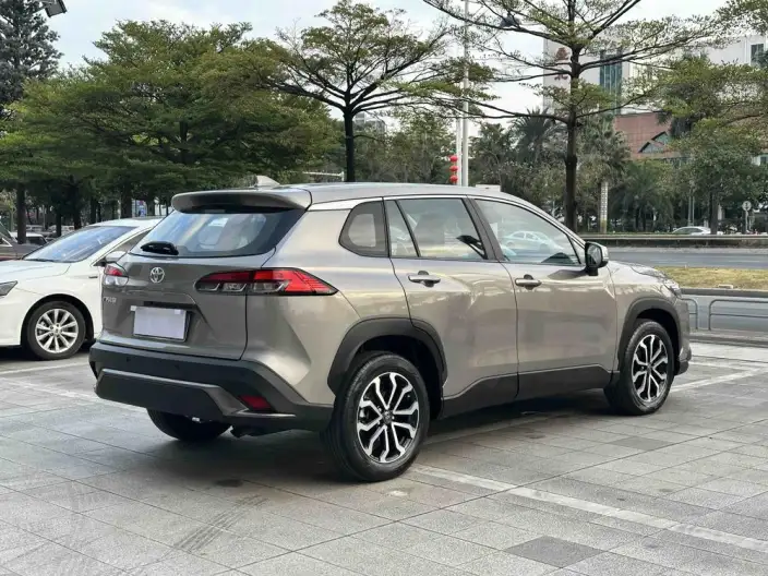 Frontlander 2022 Model 2.0L CVT Deluxe Edition – фото 5