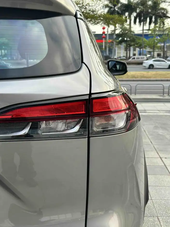 Frontlander 2022 Model 2.0L CVT Deluxe Edition – фото 8