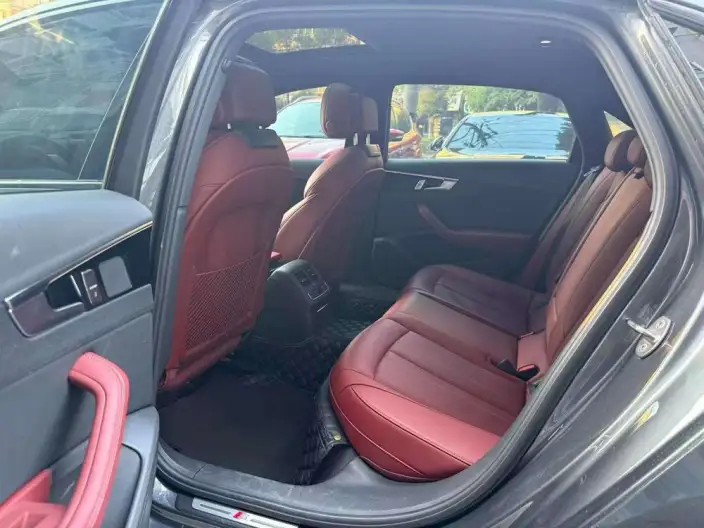 Audi A4 L 2024 Model 40 TFSI Luxury Dynamic Model – фото 8