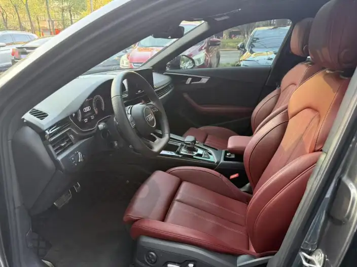 Audi A4 L 2024 Model 40 TFSI Luxury Dynamic Model – фото 9
