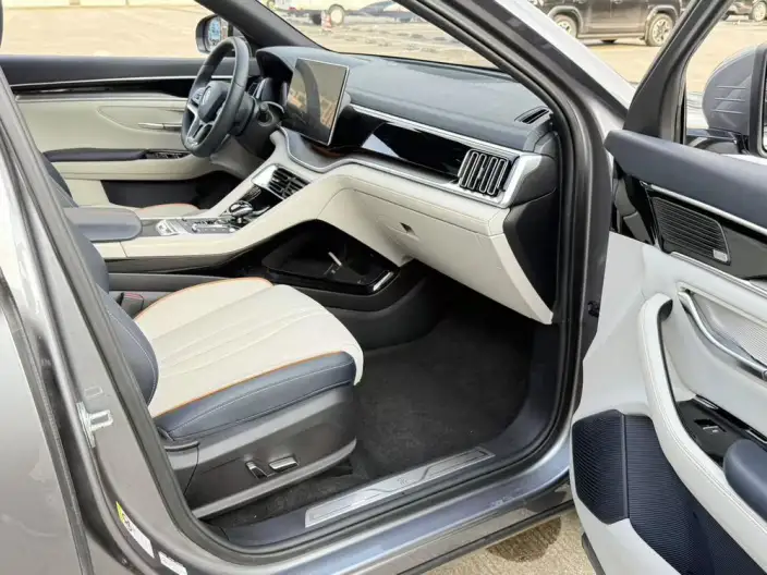 BYD Song PLUS DM 2021 Model DM-i 110KM 2WD Flagship PLUS 5G Edition – фото 7