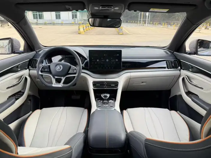 BYD Song PLUS DM 2021 Model DM-i 110KM 2WD Flagship PLUS 5G Edition – фото 8