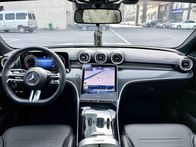 Mercedes-Benz C-Class 2023 C 260 L Sport – фото 14