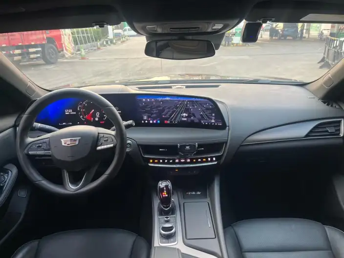 Cadillac CT5 2024 Model 28T Luxury Model Pro – фото 9