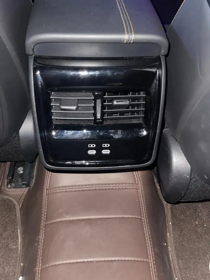 Toyota Avalon 2024 Model Intelligent Hybrid 2.0L E-CVT Deluxe Edition – фото 4