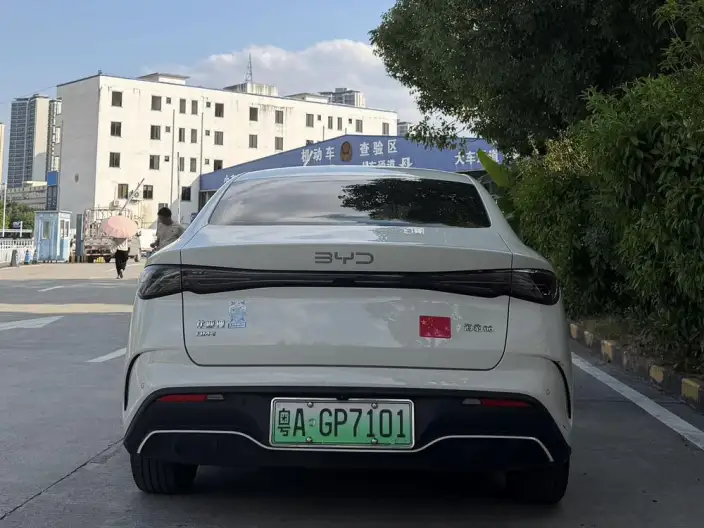 BYD Seal 06 DM 2024 Model DM-i 80KM Luxury Model – фото 5