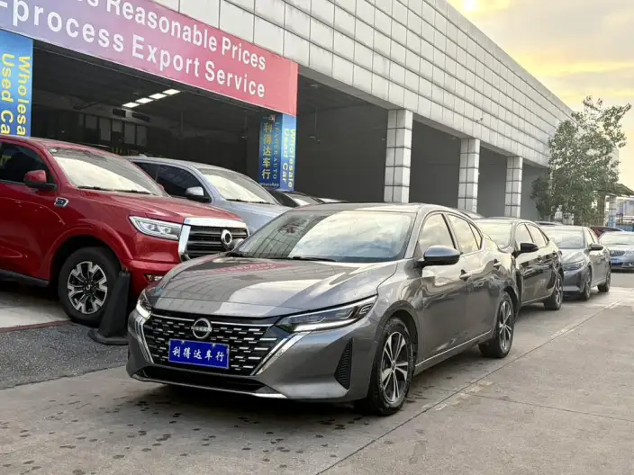 Nissan Sylphy 2023 Model 1.6L CVT Yuexiang Edition – фото 1