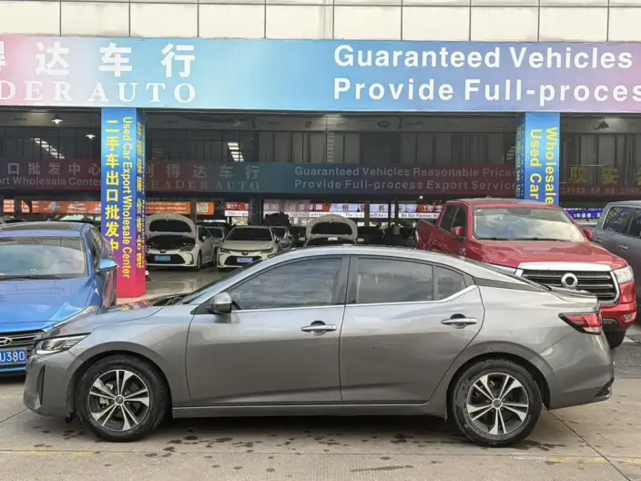 Nissan Sylphy 2023 Model 1.6L CVT Yuexiang Edition – фото 3
