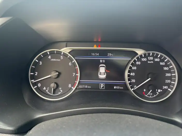 Nissan Sylphy 2023 Model 1.6L CVT Yuexiang Edition – фото 8