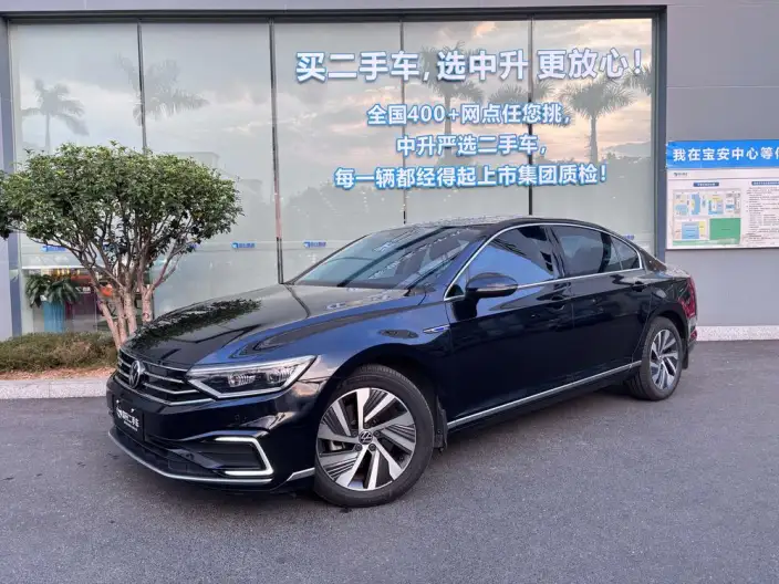 Volkswagen Magotan PHEV 2022 Model Luxury Model – фото 1