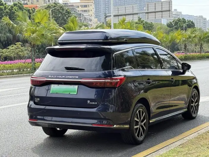 BYD Song MAX DM 2022 Model DM-i 105KM Executive Edition – фото 6