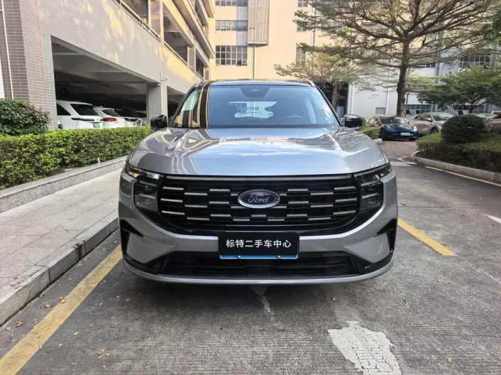 Ford Edge 2025 Model Ford Edge L 2.0T EcoBoost E Hybrid 4WD VII seat Supreme Model