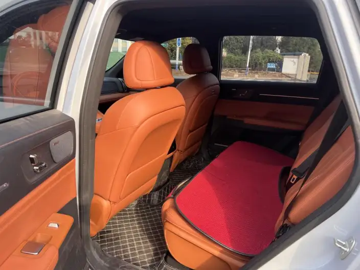 Jetour X70 L 2026 Model 1.5TD 7DCT Luxury Model – фото 9