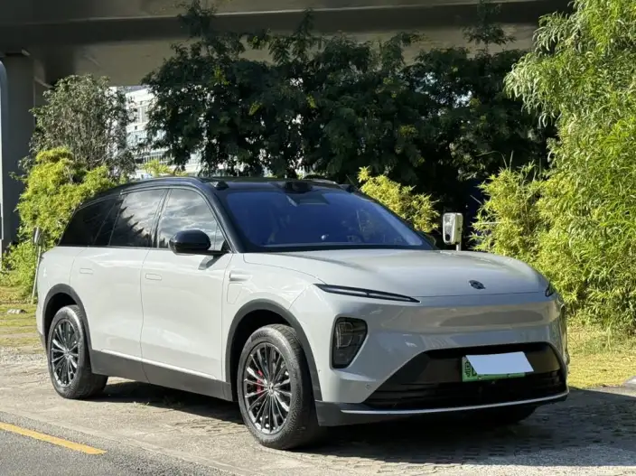 NIO ES8 2023 Model 100kWh Executive Edition – фото 3