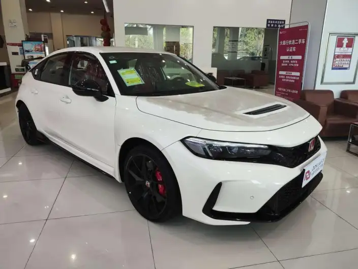 Honda Civic Imported 2023 Model 420TURBO TYPE R – фото 3
