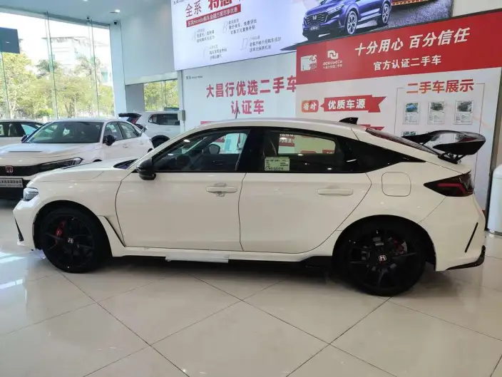 Honda Civic Imported 2023 Model 420TURBO TYPE R – фото 4