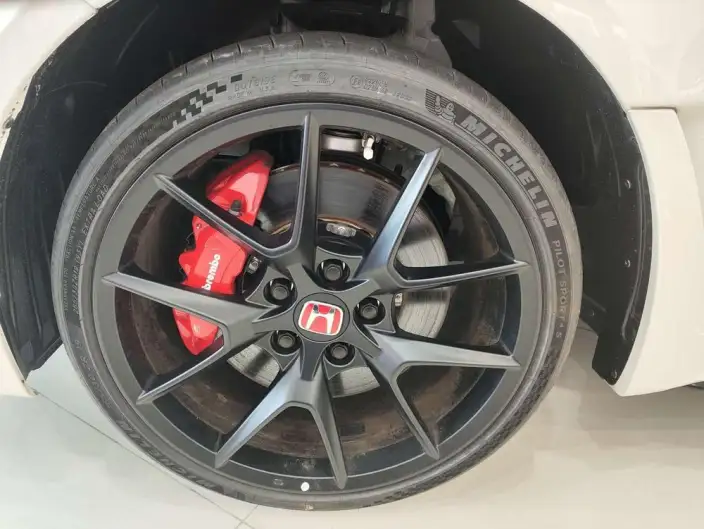 Honda Civic Imported 2023 Model 420TURBO TYPE R – фото 10