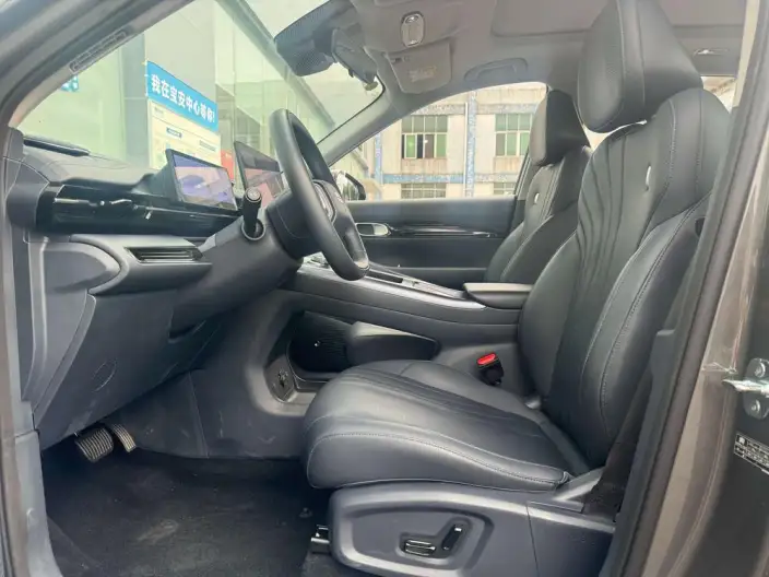 Geely Galaxy E5 2026 Model 610km Tiggo + Edition – фото 9