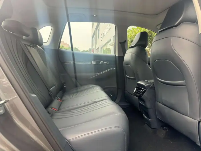 Geely Galaxy E5 2026 Model 610km Tiggo + Edition – фото 10