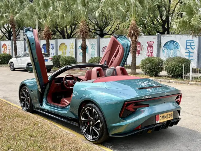 MG Cyberster 2026 Model 520km Legend 4WD Edition – фото 5