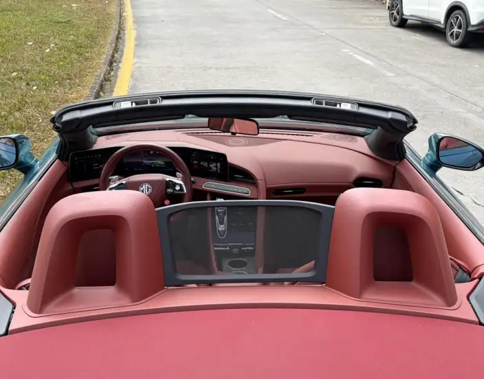 MG Cyberster 2026 Model 520km Legend 4WD Edition – фото 10