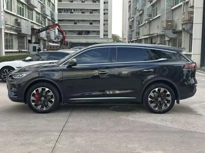 BYD Tang EV 2024 Model Honor Edition 730KM Exclusive Model – фото 4