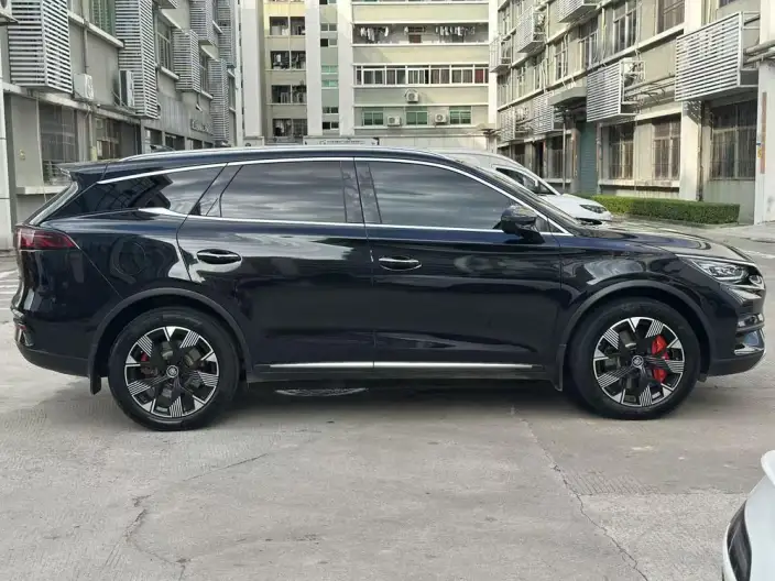 BYD Tang EV 2024 Model Honor Edition 730KM Exclusive Model – фото 8