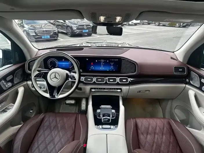 Maybach GLS 2025 Model GLS 480 4MATIC – фото 8