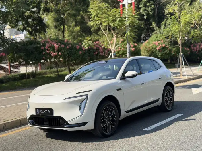Avatr 07 L 2027 Model Max+ EV Edition – фото 1