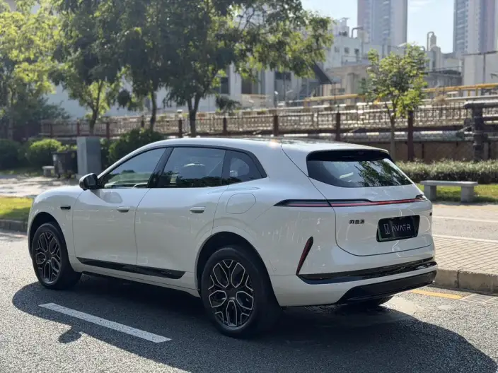 Avatr 07 L 2027 Model Max+ EV Edition – фото 4