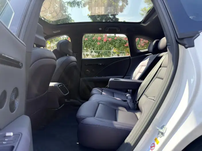 Avatr 07 L 2027 Model Max+ EV Edition – фото 9