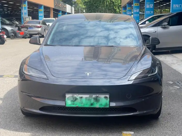 Model 3 2023 Model Rear-wheel drive version – фото 2