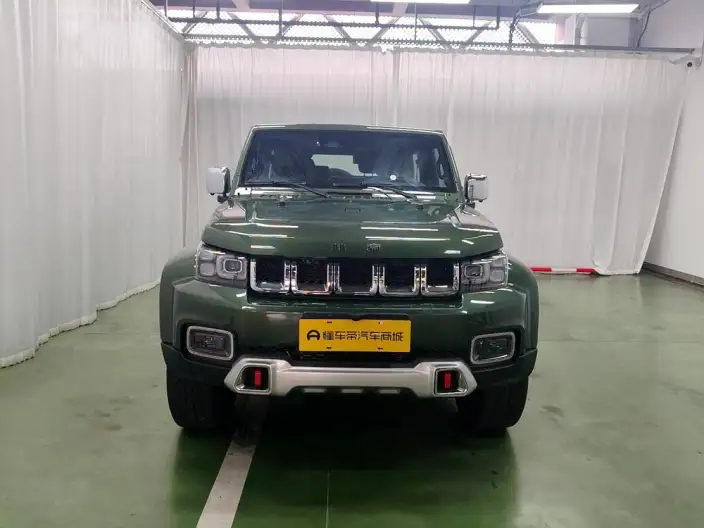 BAIC BJ40 2020 Model 2.0T Automatic 4WD Tribute to the 2020 Edition Warrior Model – фото 2