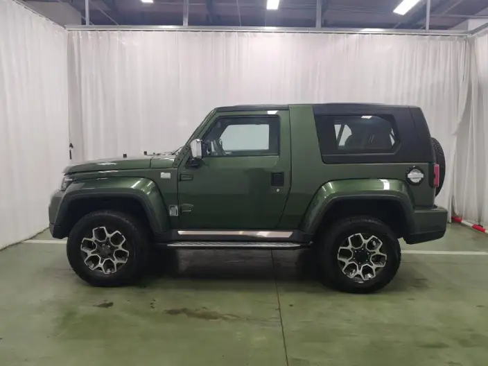 BAIC BJ40 2020 Model 2.0T Automatic 4WD Tribute to the 2020 Edition Warrior Model – фото 4