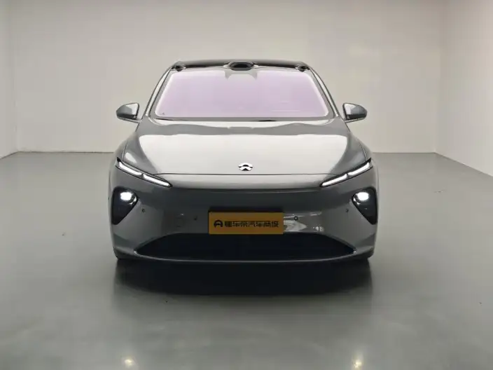 NIO ET7 2024 Model 75kWh Executive Signature Edition – фото 2
