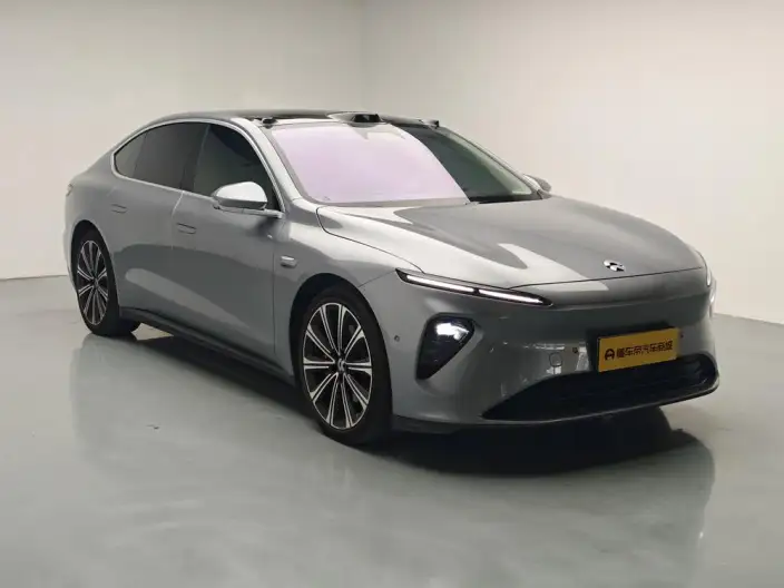 NIO ET7 2024 Model 75kWh Executive Signature Edition – фото 3