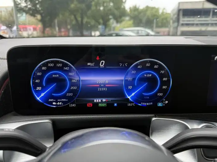 Mercedes-Benz EQB 2025 Model EQB 260 – фото 7