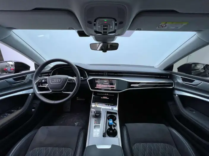 Audi A7 L 2024 Model 45 TFSI quattro Black Samurai Edition – фото 7