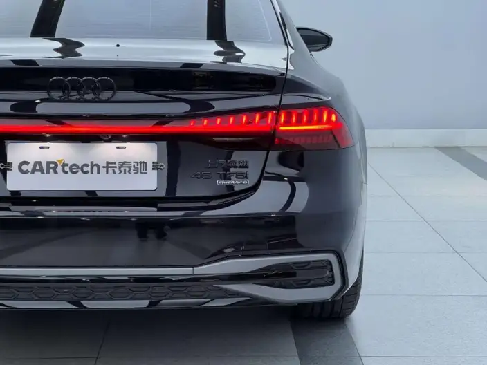 Audi A7 L 2024 Model 45 TFSI quattro Black Samurai Edition – фото 5