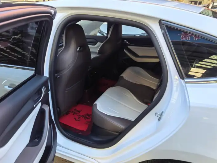 BYD Qin PLUS DM 2024 Model Honor Edition DM-i 55KM Leading Model – фото 9