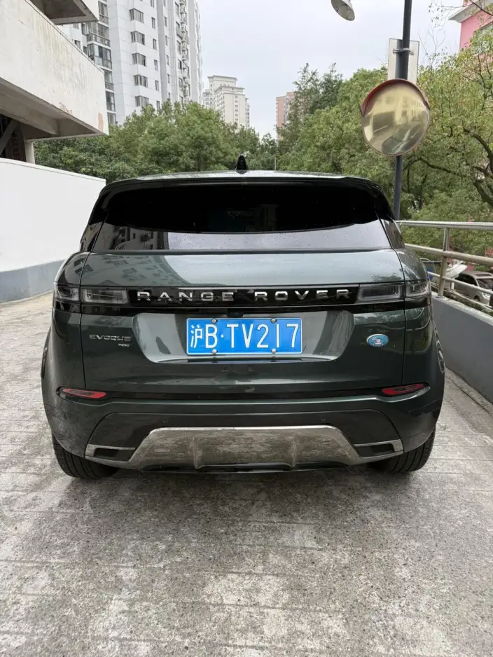 Range Rover Evoque 2023 Model Aurora L 249PS R-Dynamic Deluxe Edition – фото 5