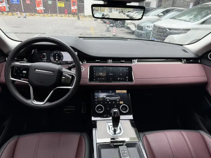 Range Rover Evoque 2023 Model Aurora L 249PS R-Dynamic Deluxe Edition – фото 10