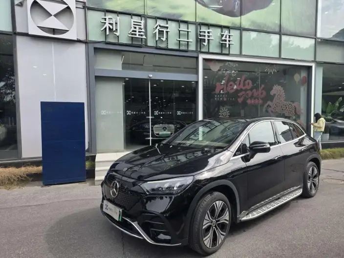 Mercedes-Benz EQE SUV 2024 Model EQE SUV 500 4MATIC Deluxe Edition – фото 1