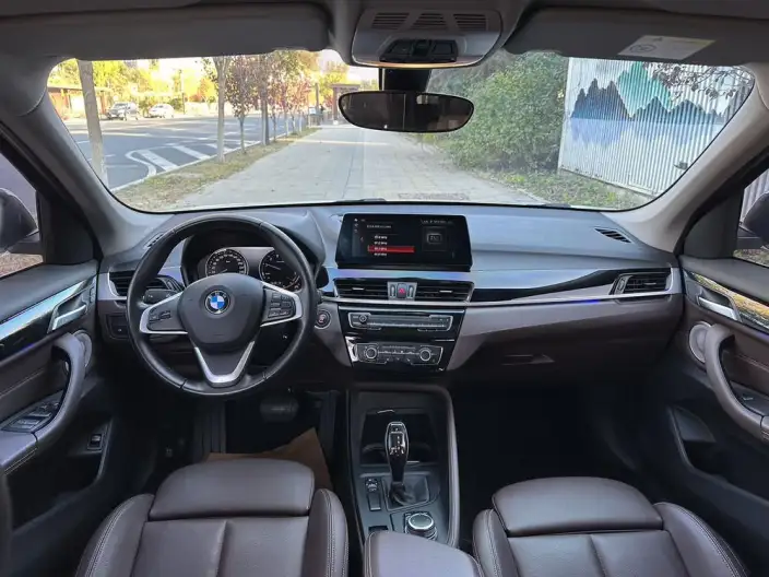 BMW X1 2022 Model sDrive20Li Fashion Model – фото 10