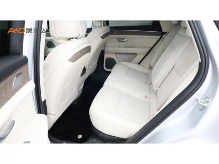 Aito M5 2022 Model Extended Range 4WD Flagship Edition – фото 7