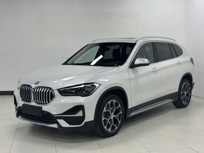 BMW X1 2022 Model sDrive20Li Exclusive Model – фото 1